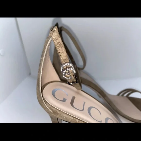 Gucci Authentic Women’s Sandal Suede, Size-US9 - Picture 4 of 15